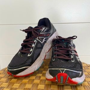 SAUCONY Omni 14  Black Teal Red Size  8.5